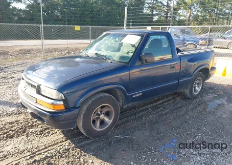 2000 Chevrolet S-10 Ls from USA, damaged, VIN 1GCCS1441Y8163215